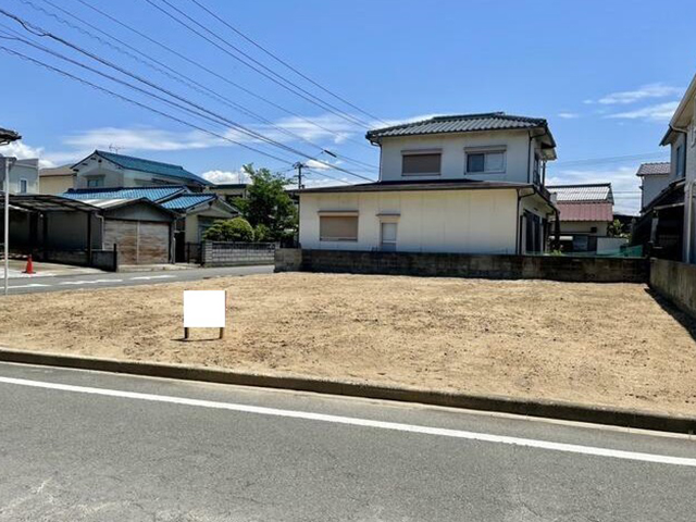 愛媛県松山市ひばりケ丘3751-9