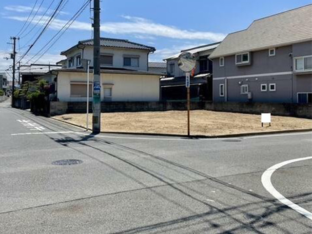 愛媛県松山市ひばりケ丘3751-9