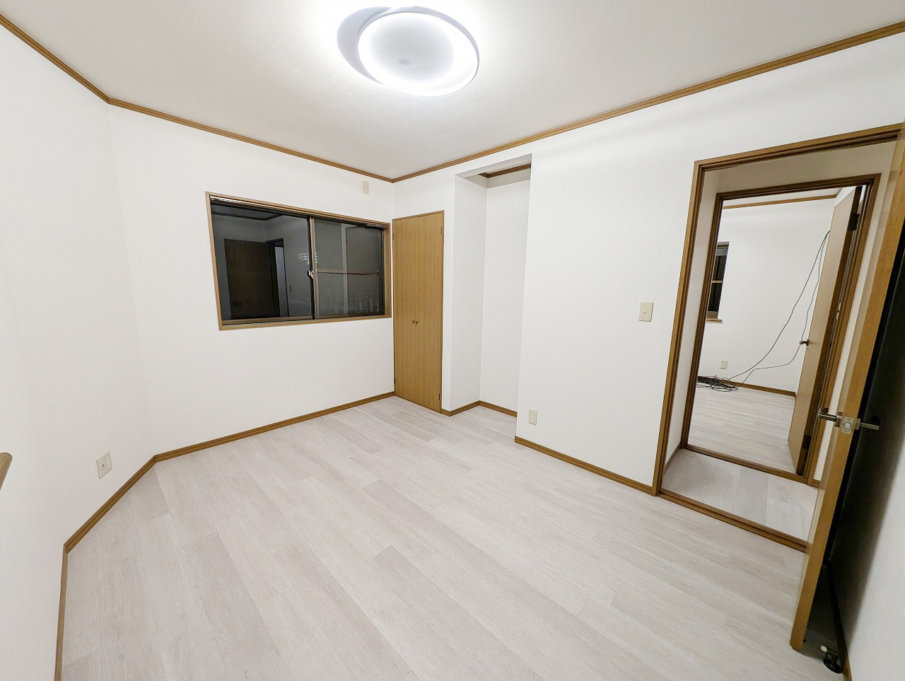 愛媛県松山市福音寺町675-10、587-5