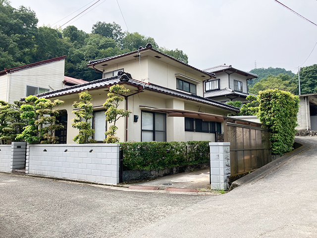 松山市下伊台町719番2